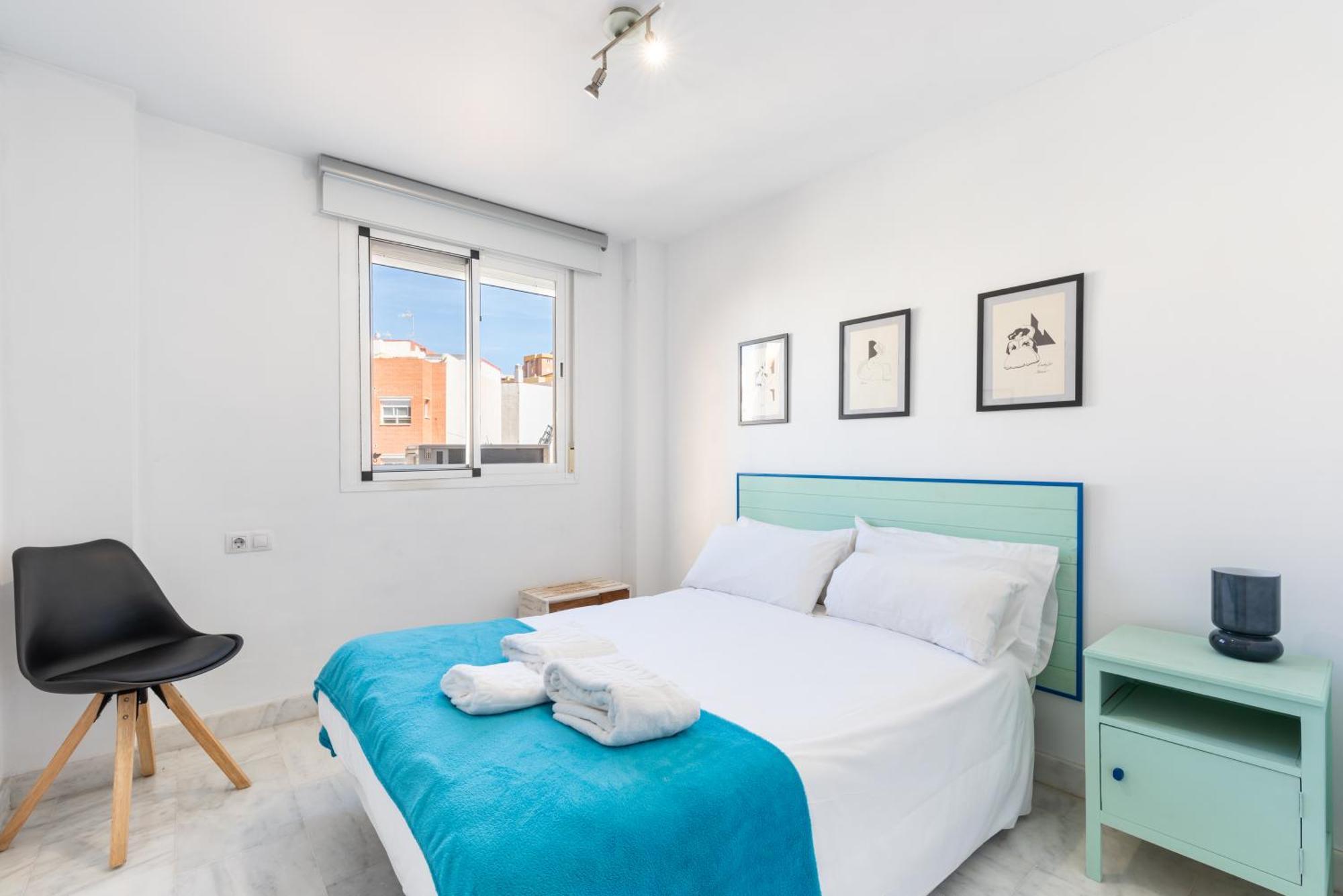 Wintowinrentals Quiet Apartment, Good Location, Free Parking Málaga Kültér fotó