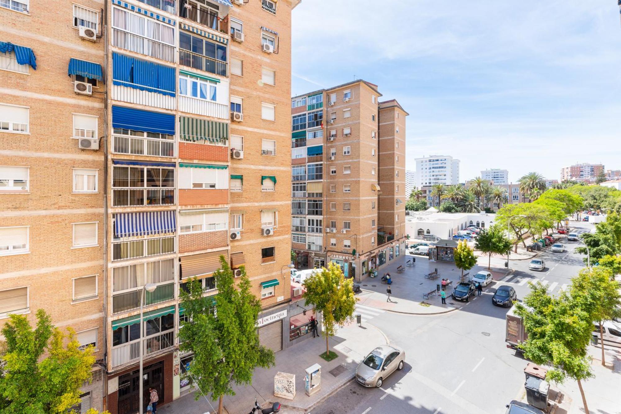 Wintowinrentals Quiet Apartment, Good Location, Free Parking Málaga Kültér fotó